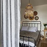 Boho Breeze Acheloj