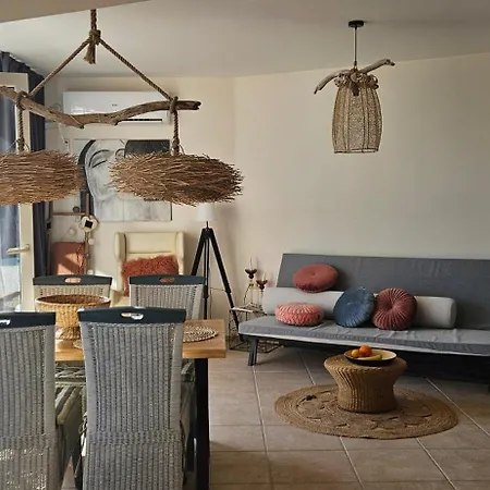 Boho Breeze شقة *